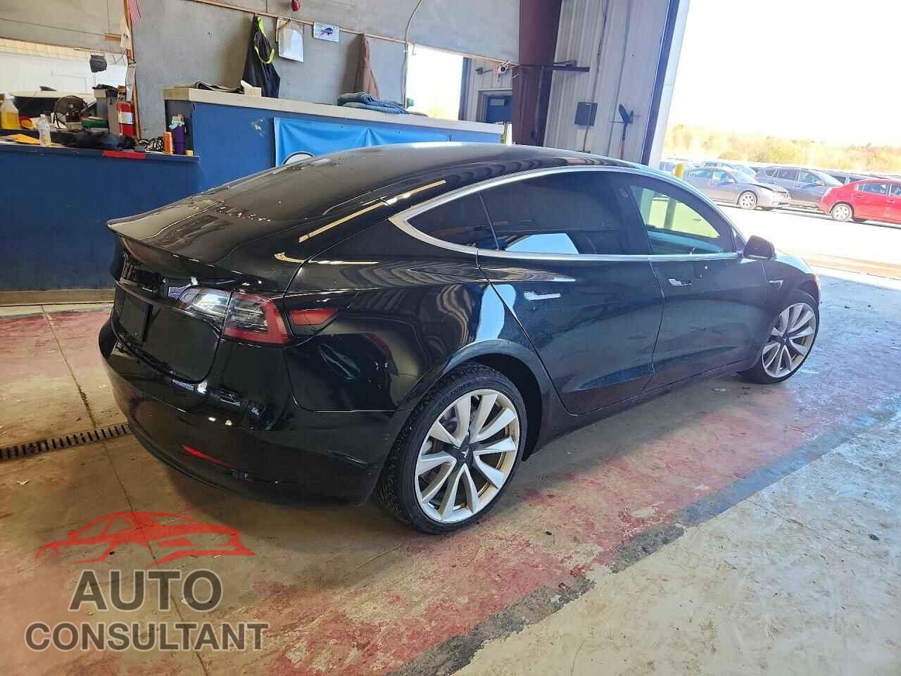TESLA MODEL 3 2019 - 5YJ3E1EA1KF300642
