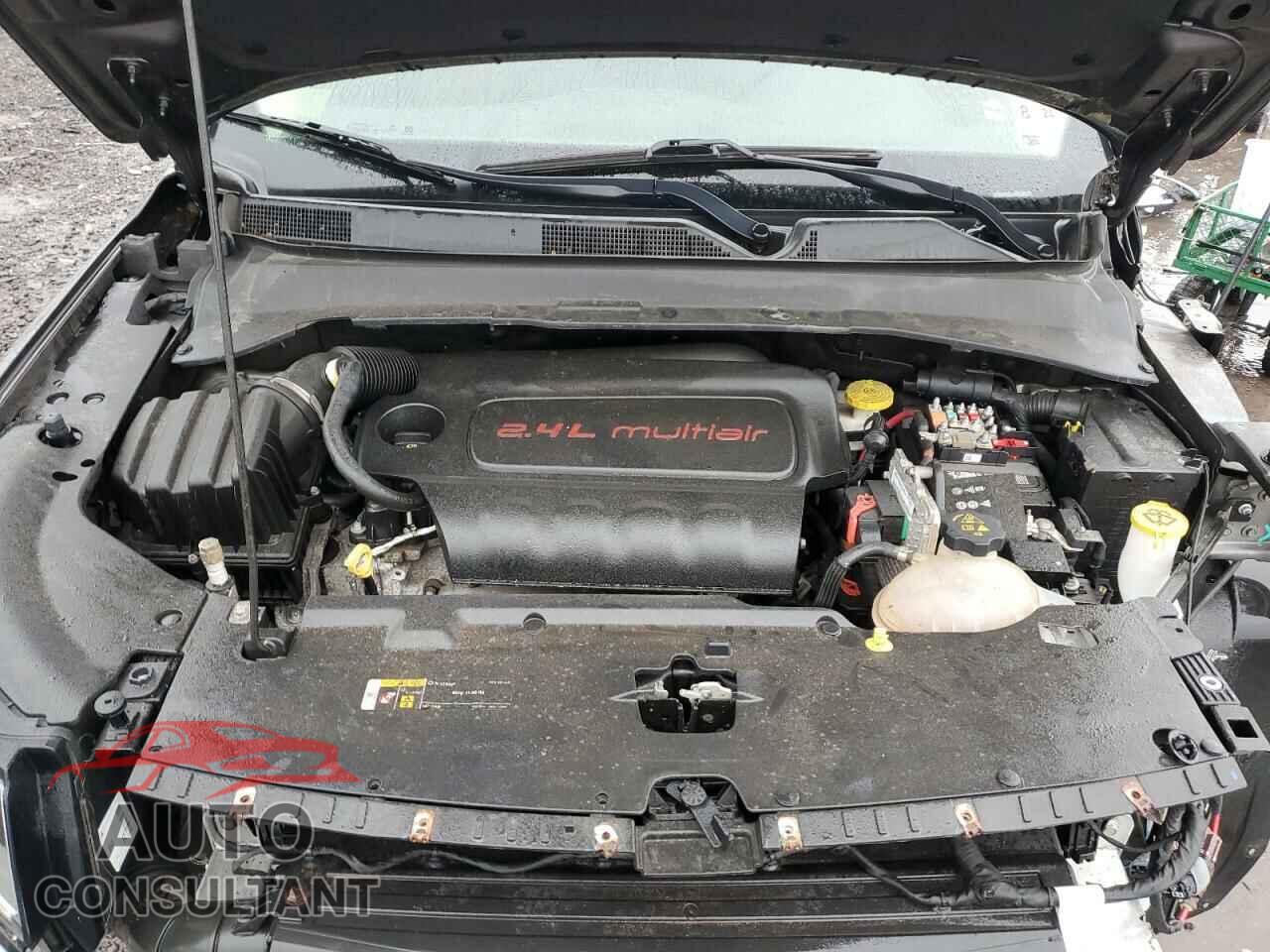 JEEP COMPASS 2018 - 3C4NJDCB3JT354591