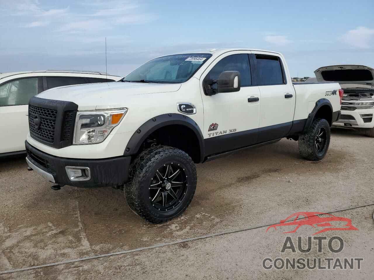 NISSAN TITAN 2018 - 1N6BA1F43JN537680