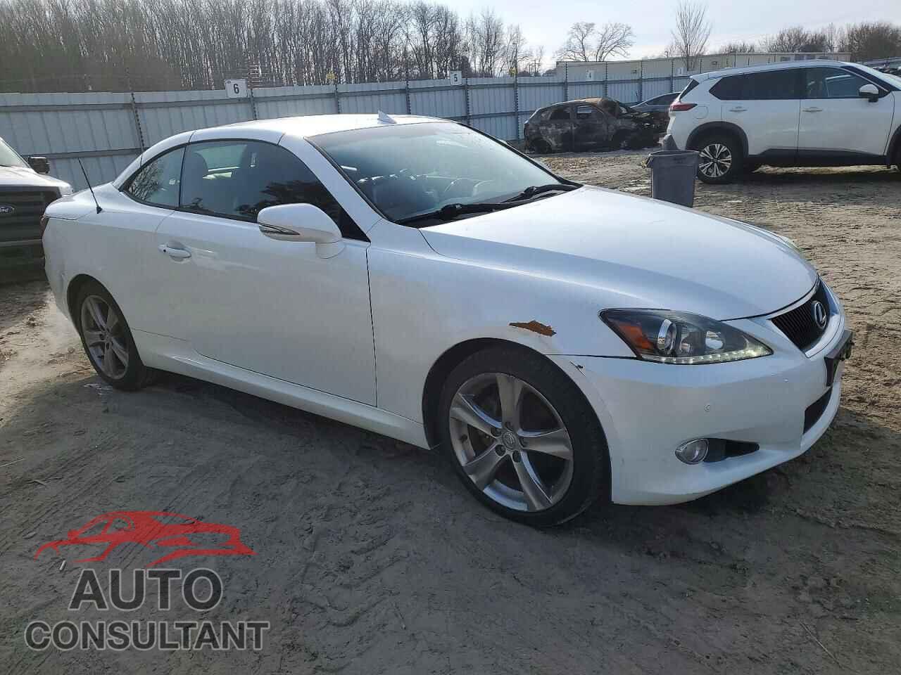 LEXUS IS 2012 - JTHFF2C23C2524624