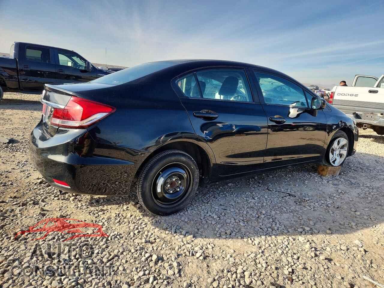 HONDA CIVIC 2015 - 19XFB2E57FE009346