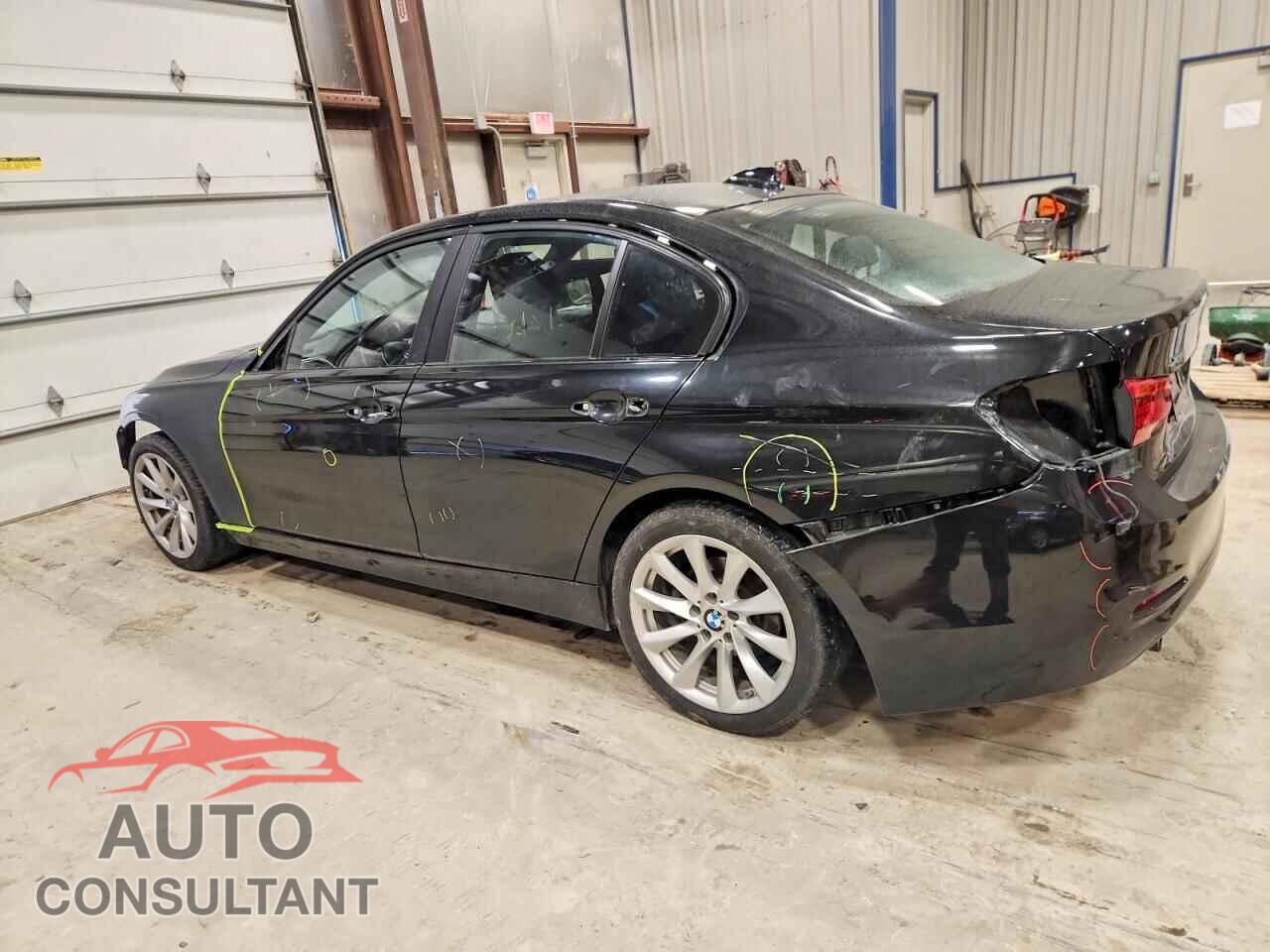 BMW 320 2018 - WBA8E5G52JNU45585