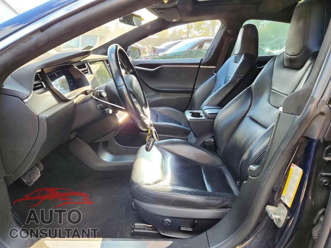 TESLA MODEL S 2015 - 5YJSA1H28FF087531