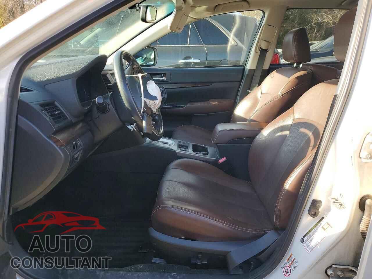 SUBARU OUTBACK 2013 - 4S4BRBSC5D3201667