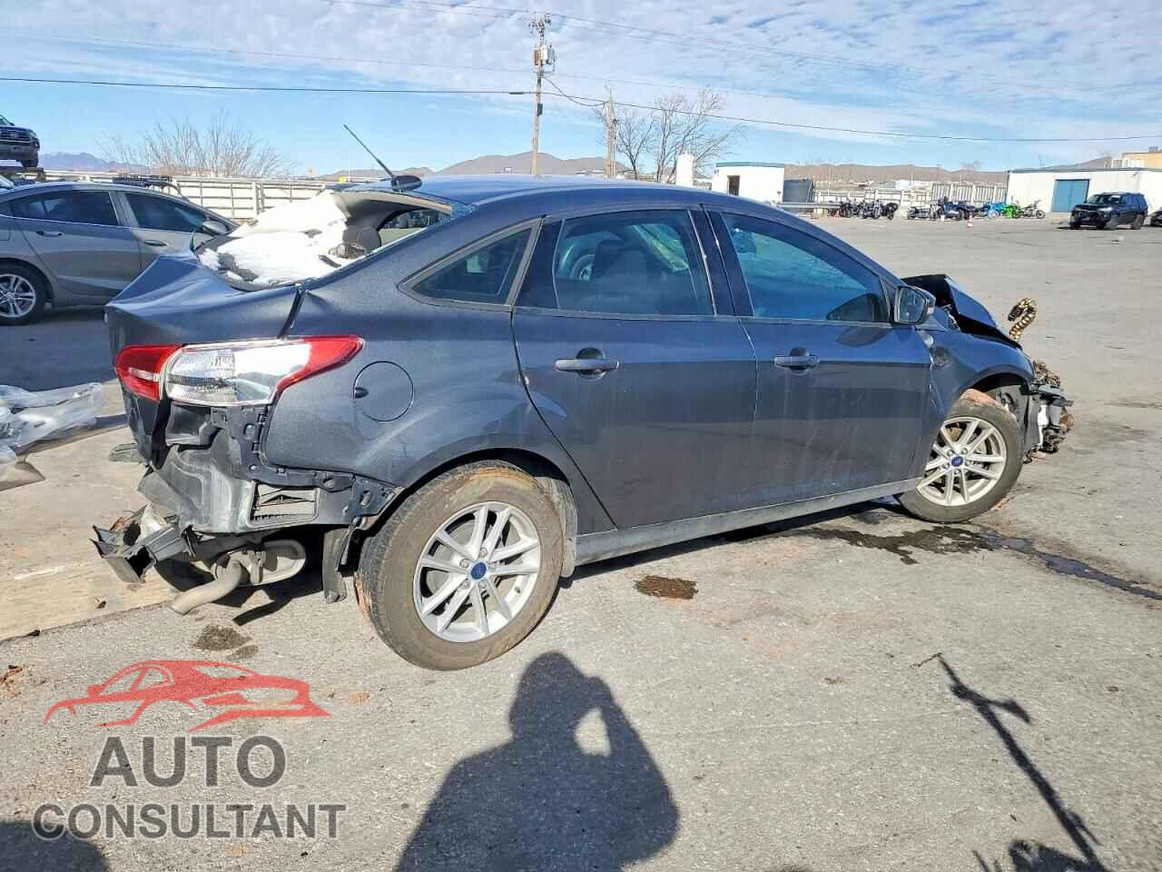 FORD FOCUS 2017 - 1FADP3F24HL223262