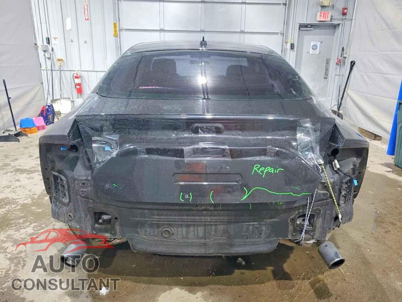 AUDI A7 2012 - WAU2GAFC5CN101339