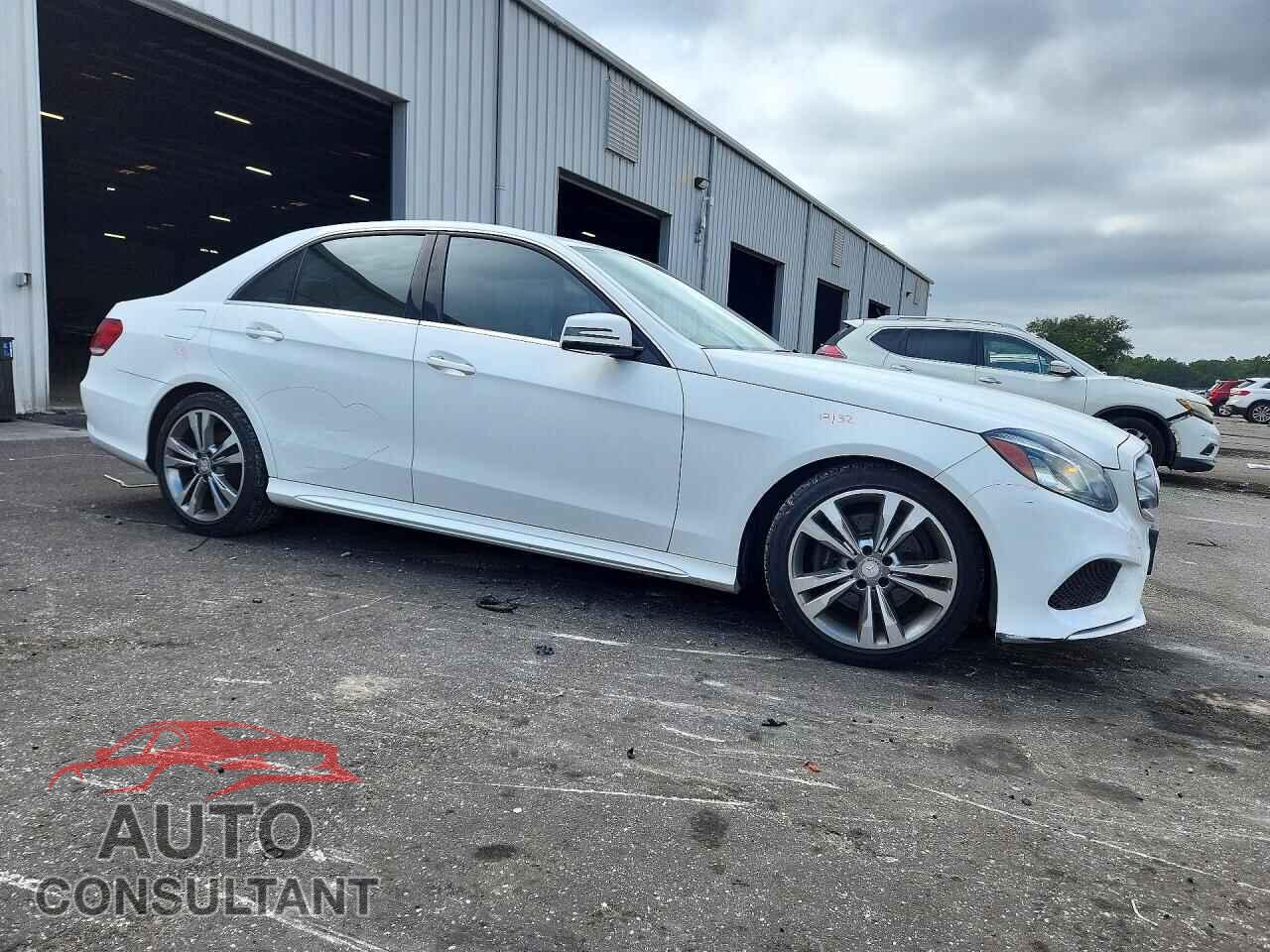MERCEDES-BENZ E-CLASS 2016 - WDDHF5KB1GB168070