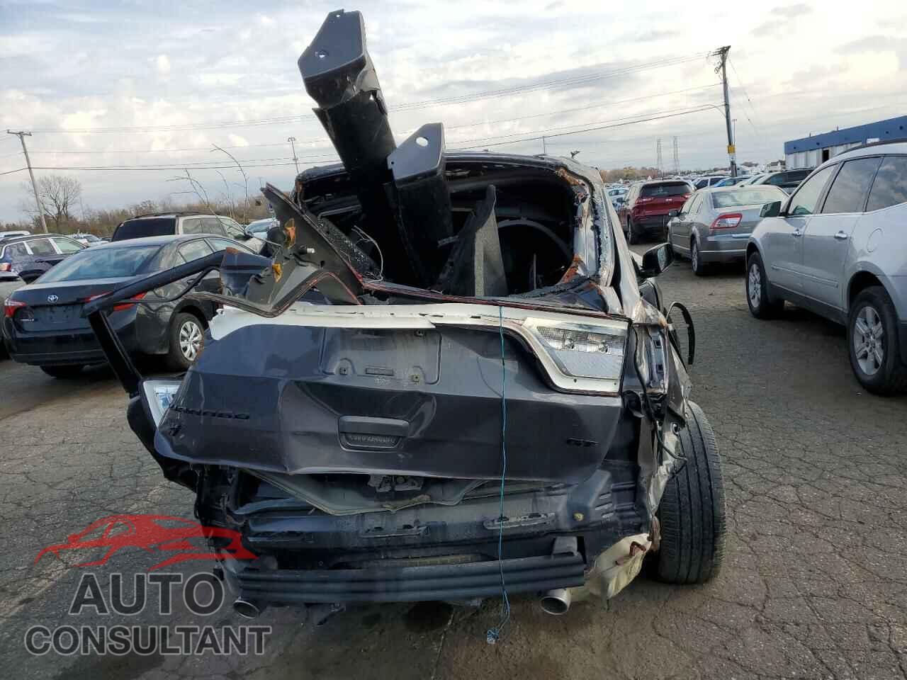 DODGE DURANGO 2018 - 1C4RDJDG7JC209664