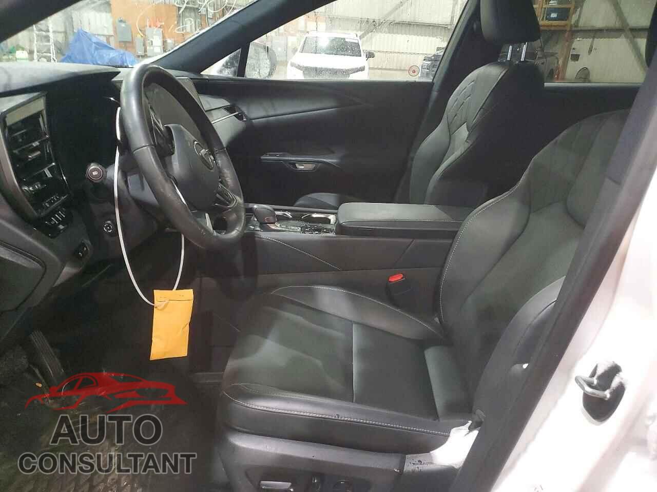 LEXUS RX350 2024 - 2T2BAMCA4RC045314