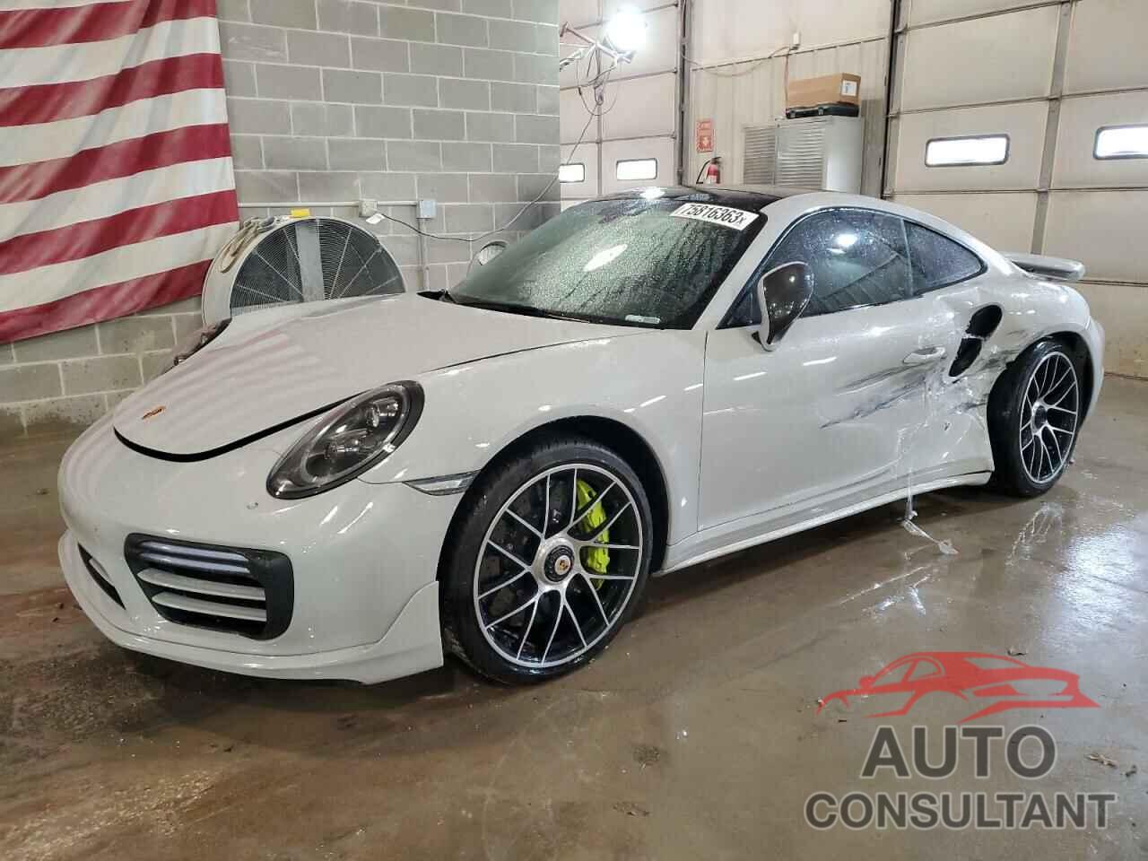 PORSCHE 911 2018 - WP0AD2A95JS156607