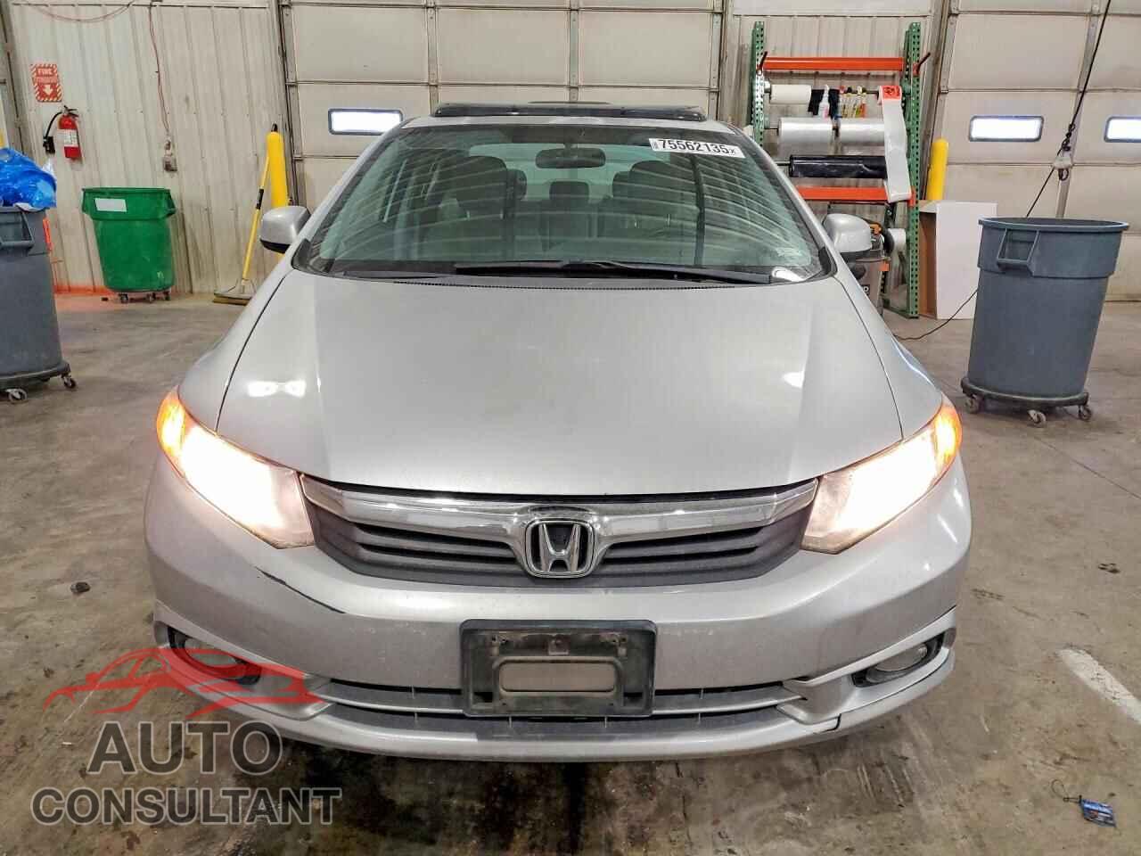 HONDA CIVIC 2012 - 2HGFB2F92CH536021