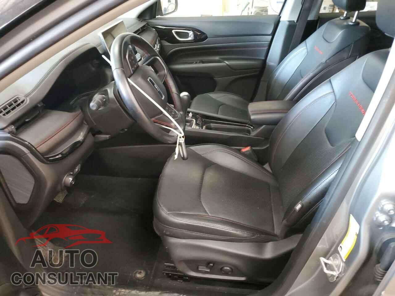 JEEP COMPASS 2022 - 3C4NJDDB4NT201044