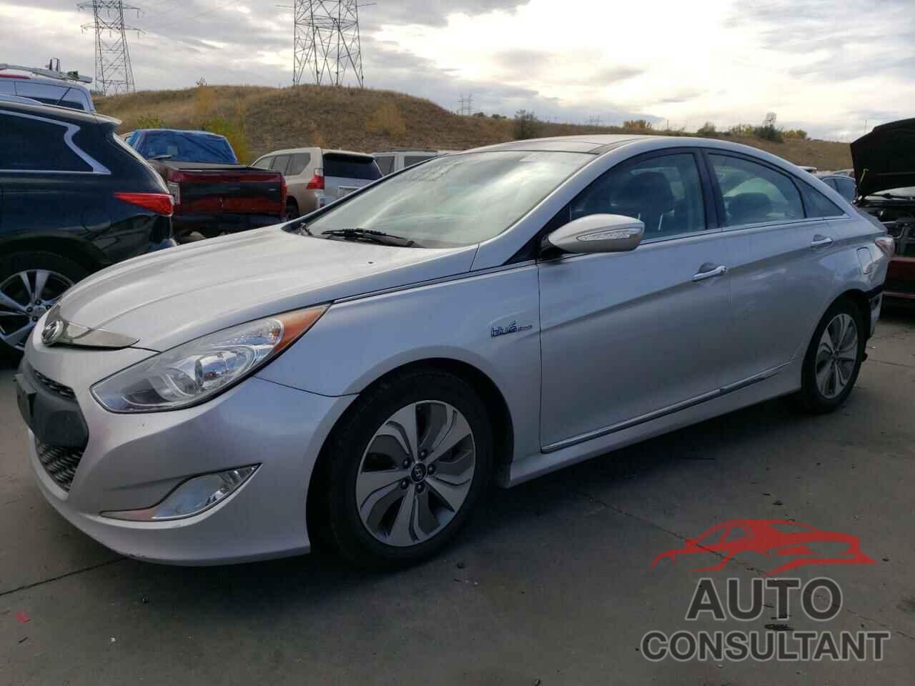 HYUNDAI SONATA 2014 - KMHEC4A42EA105495