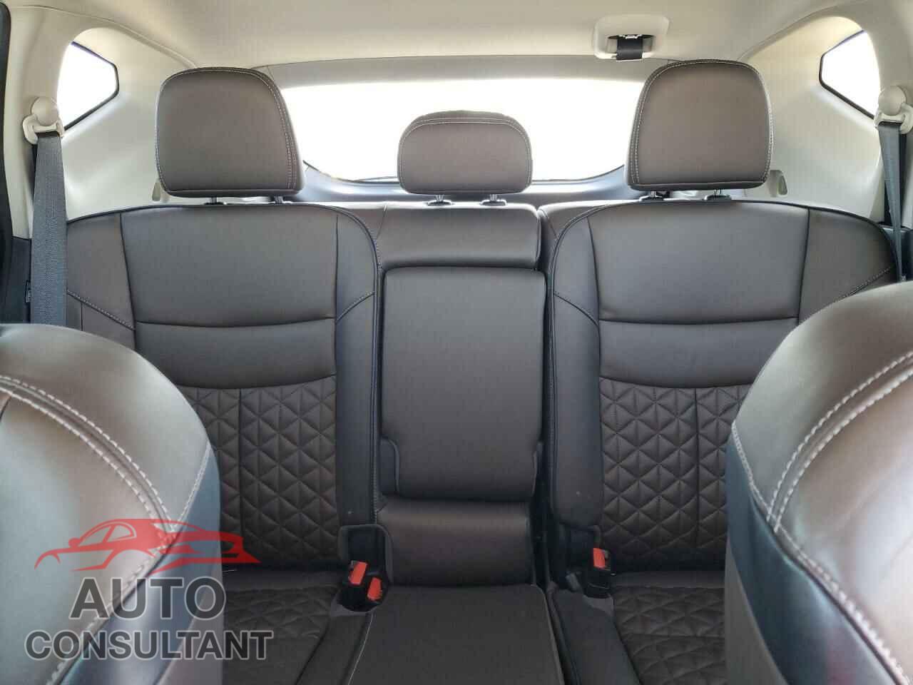 NISSAN MURANO 2019 - 5N1AZ2MS7KN105993