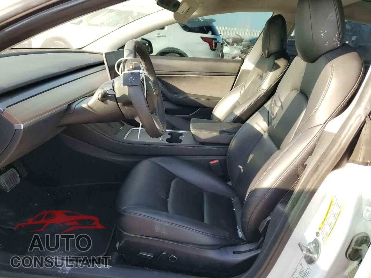 TESLA MODEL 3 2021 - 5YJ3E1EA4MF870413