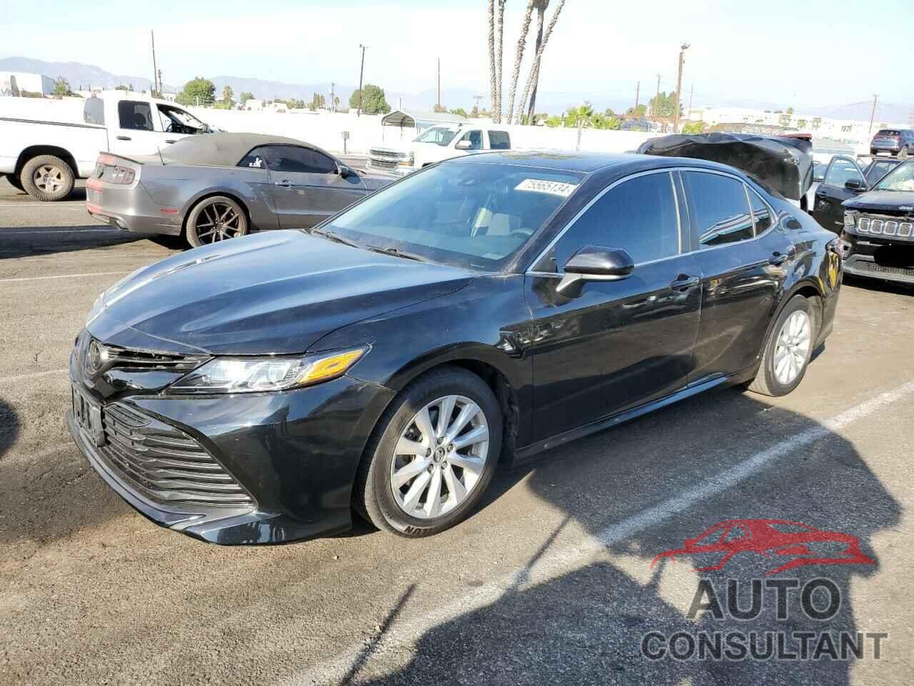 TOYOTA CAMRY 2019 - 4T1B11HK5KU288963