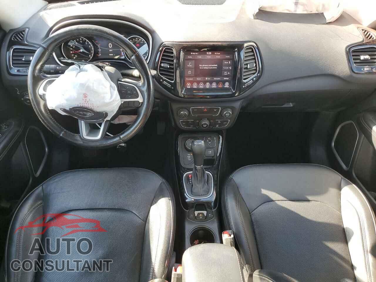 JEEP COMPASS 2020 - 3C4NJDCB5LT233323
