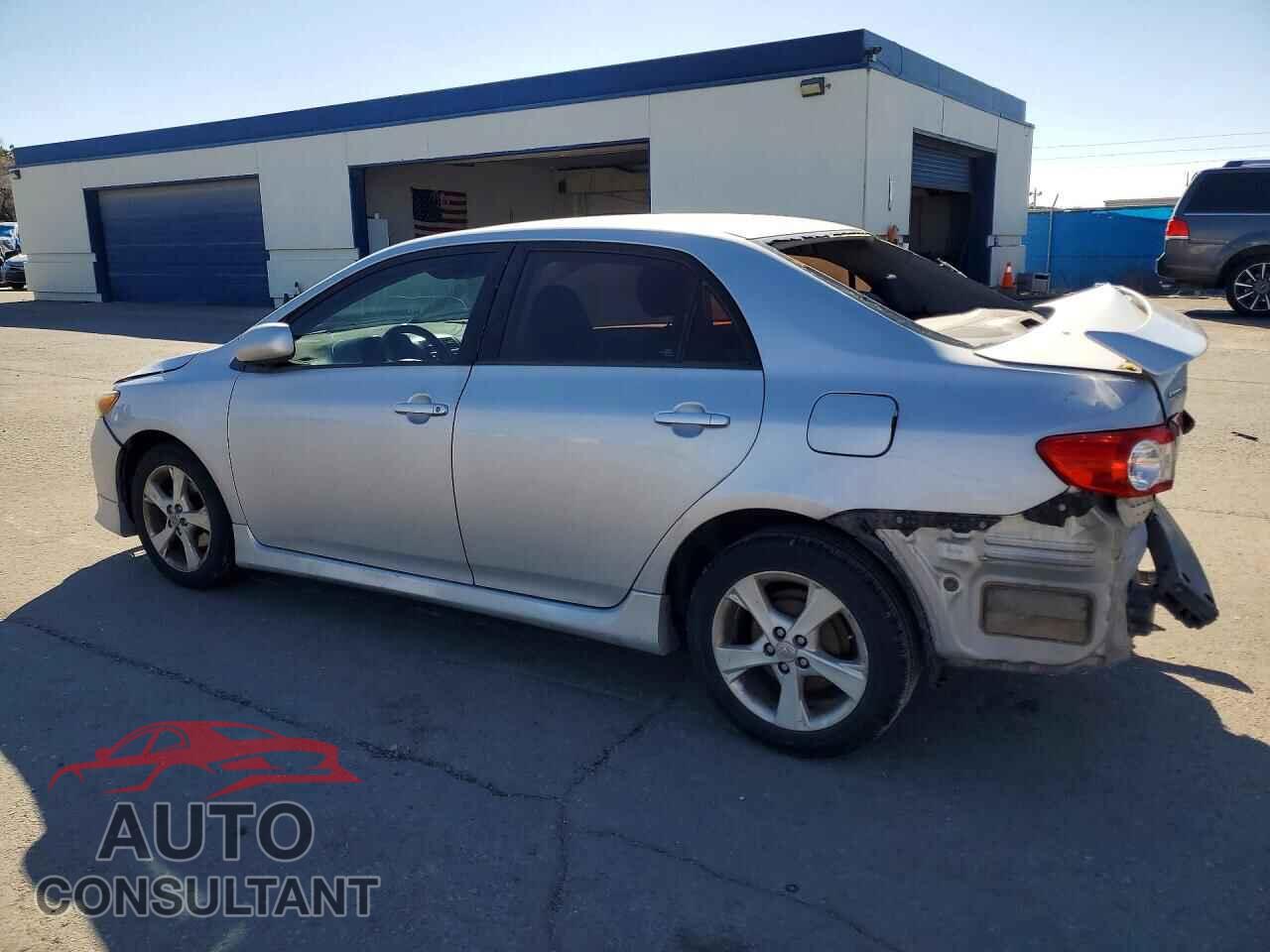 TOYOTA COROLLA 2011 - 2T1BU4EEXBC582500