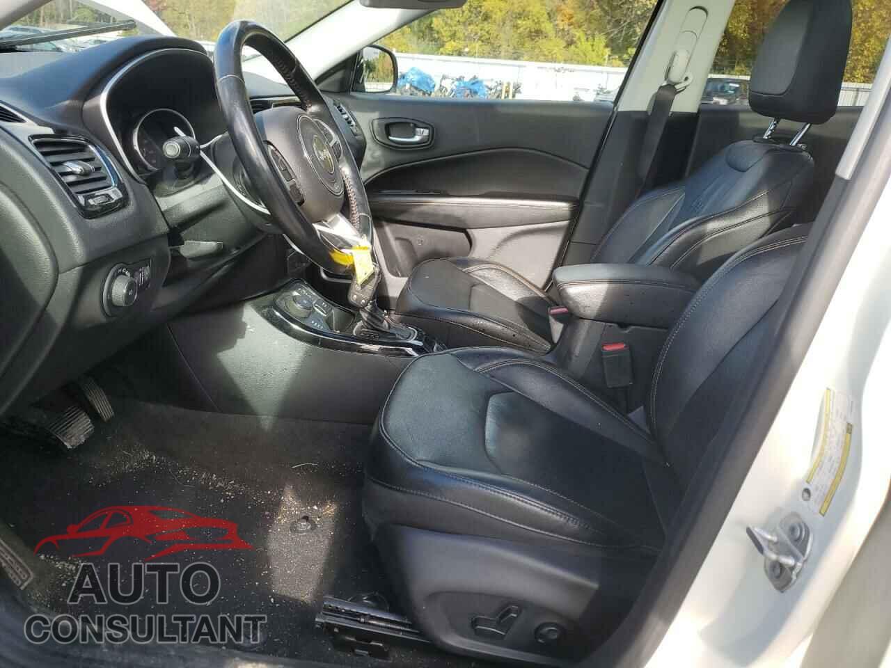 JEEP COMPASS 2020 - 3C4NJDCB9LT248570