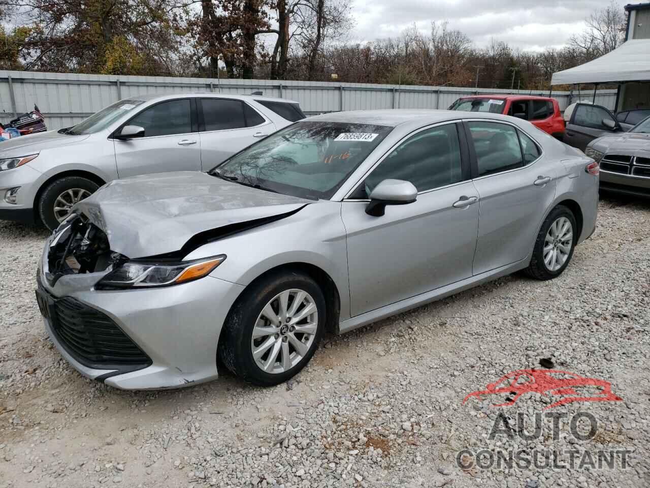 TOYOTA CAMRY 2018 - 4T1B11HKXJU096646