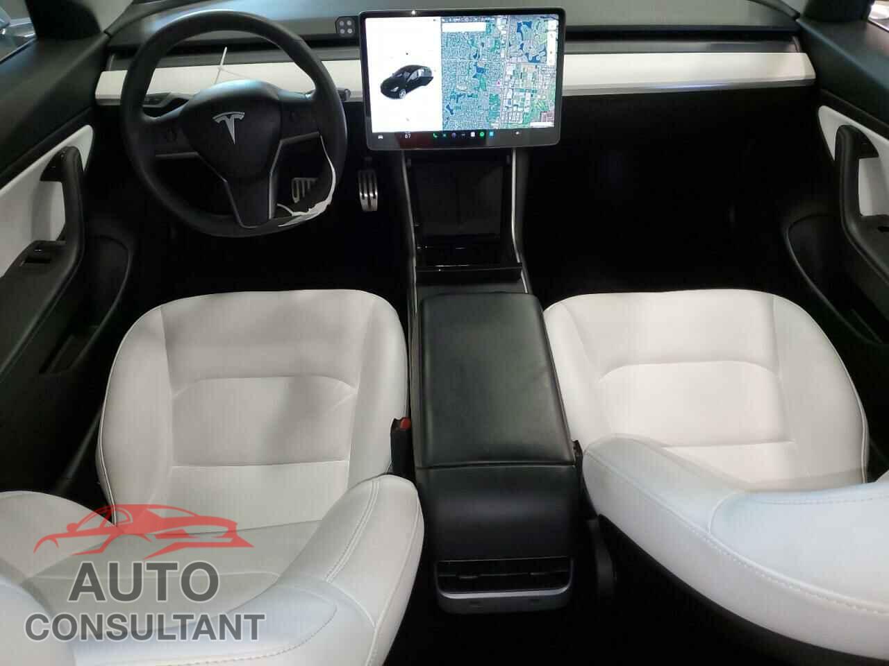 TESLA MODEL 3 2020 - 5YJ3E1EBXLF639670