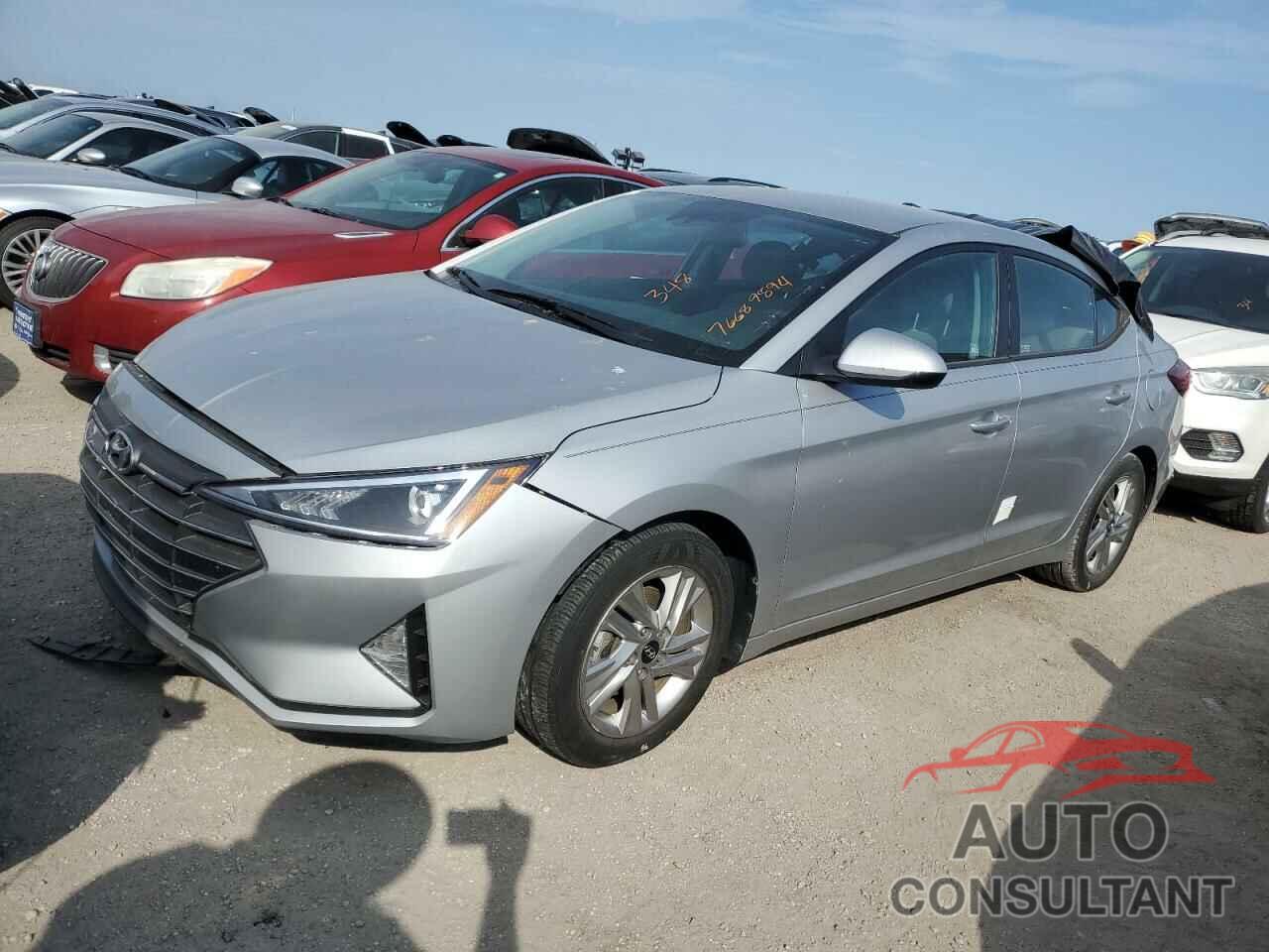 HYUNDAI ELANTRA 2020 - KMHD84LF0LU001322