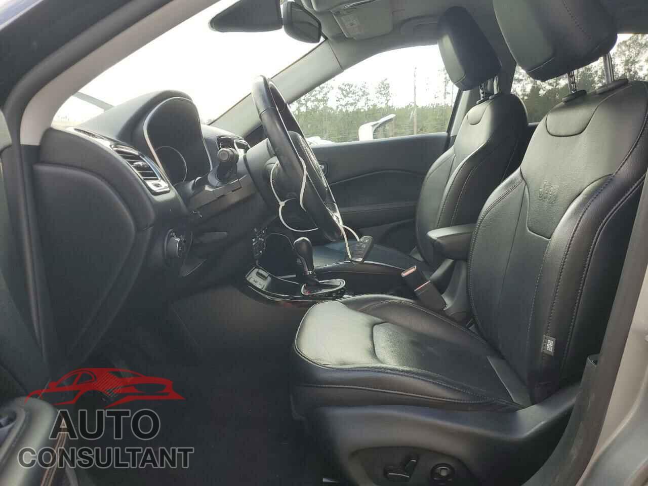 JEEP COMPASS 2020 - 3C4NJCCB8LT108181