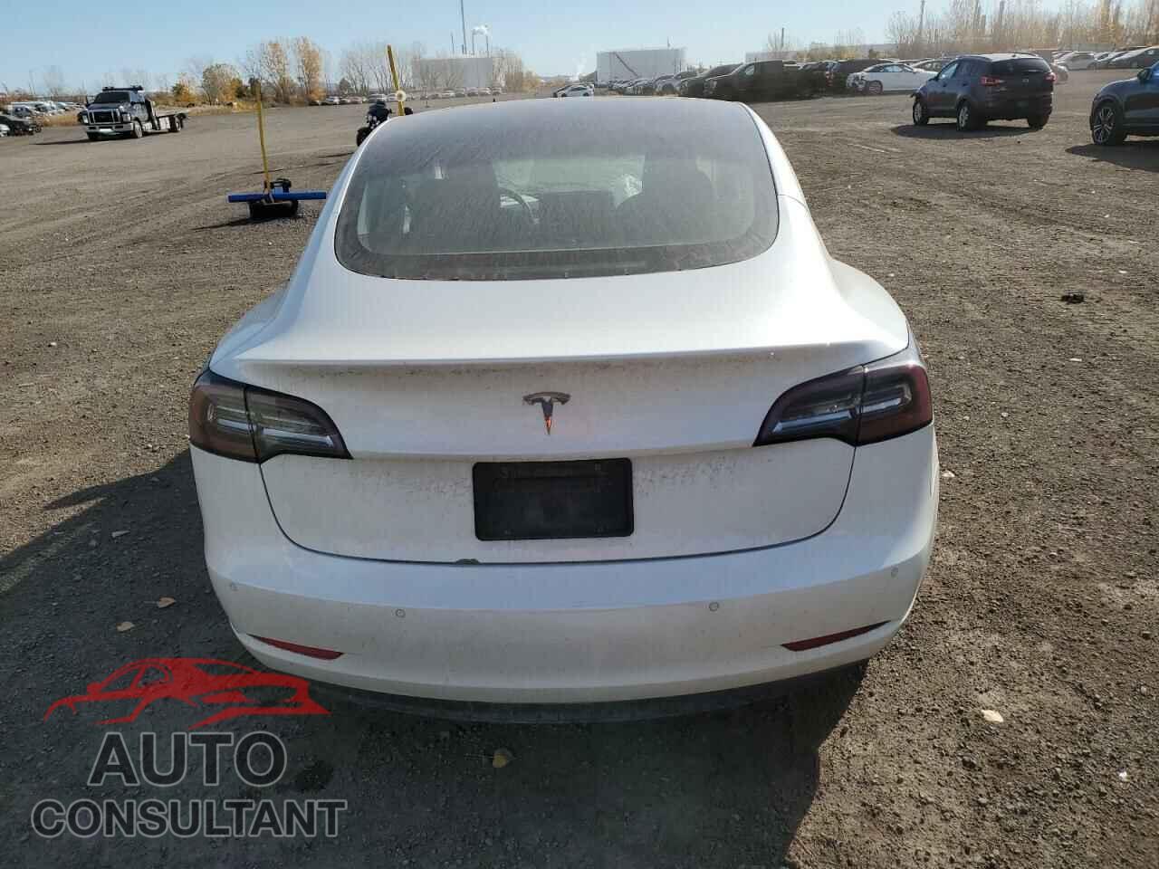 TESLA MODEL 3 2019 - 5YJ3E1EA5KF483219