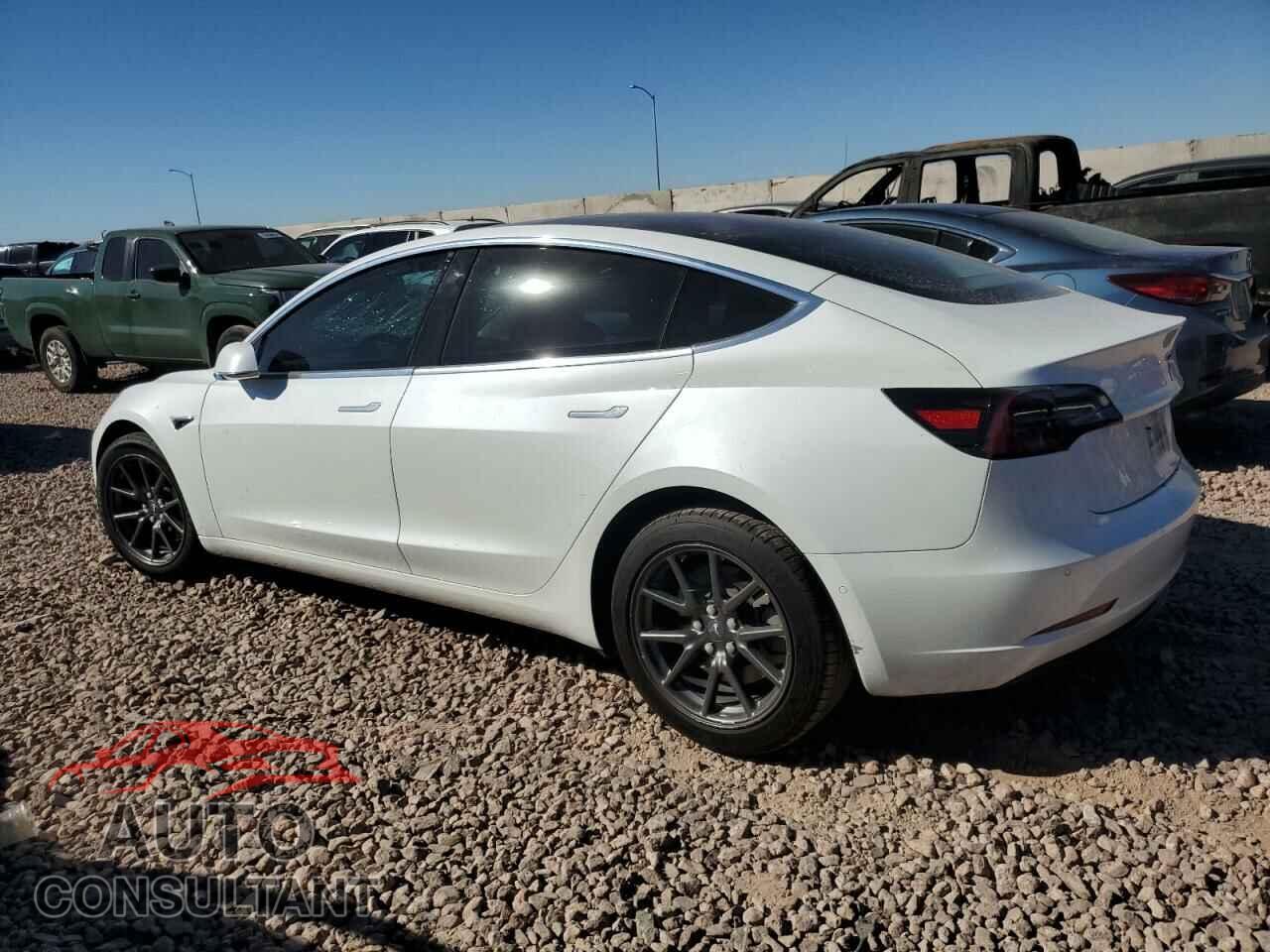 TESLA MODEL 3 2020 - 5YJ3E1EA4LF799597