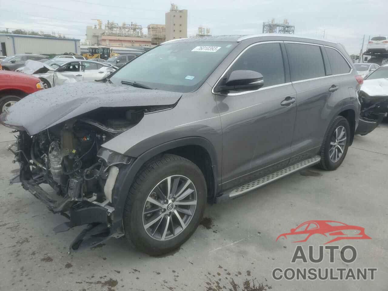 TOYOTA HIGHLANDER 2018 - 5TDKZRFH6JS544792