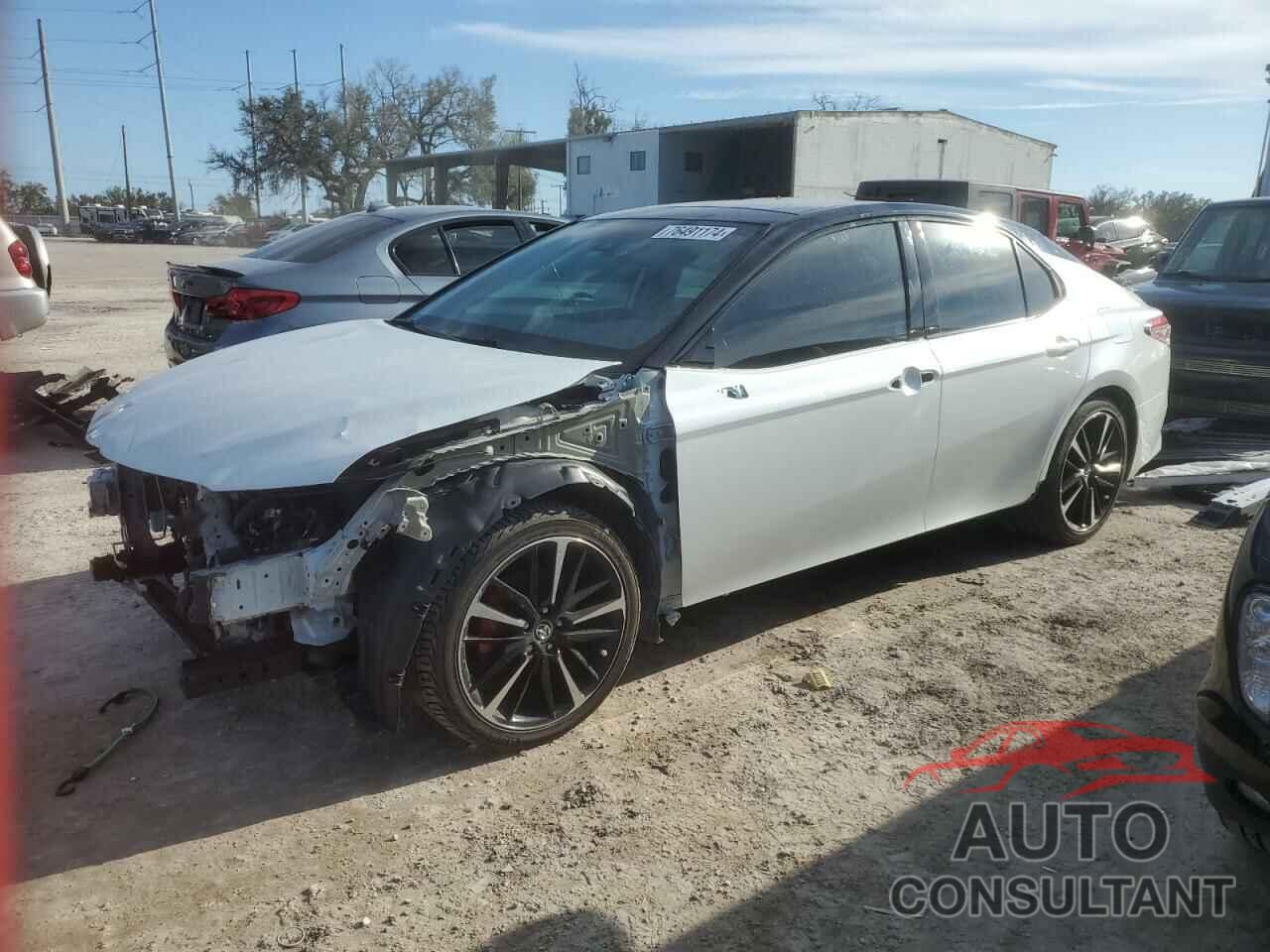 TOYOTA CAMRY 2019 - 4T1B61HK5KU263384