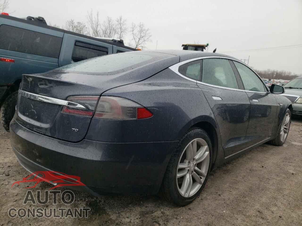 TESLA MODEL S 2015 - 5YJSA1E19FF108351