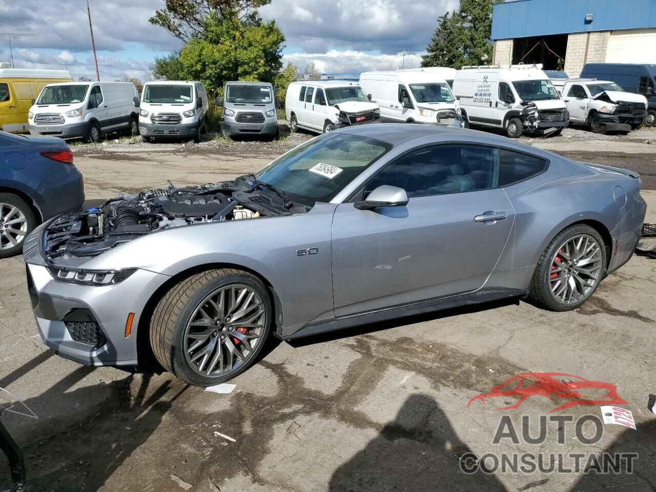 FORD MUSTANG 2024 - 1FA6P8CF3R5428820