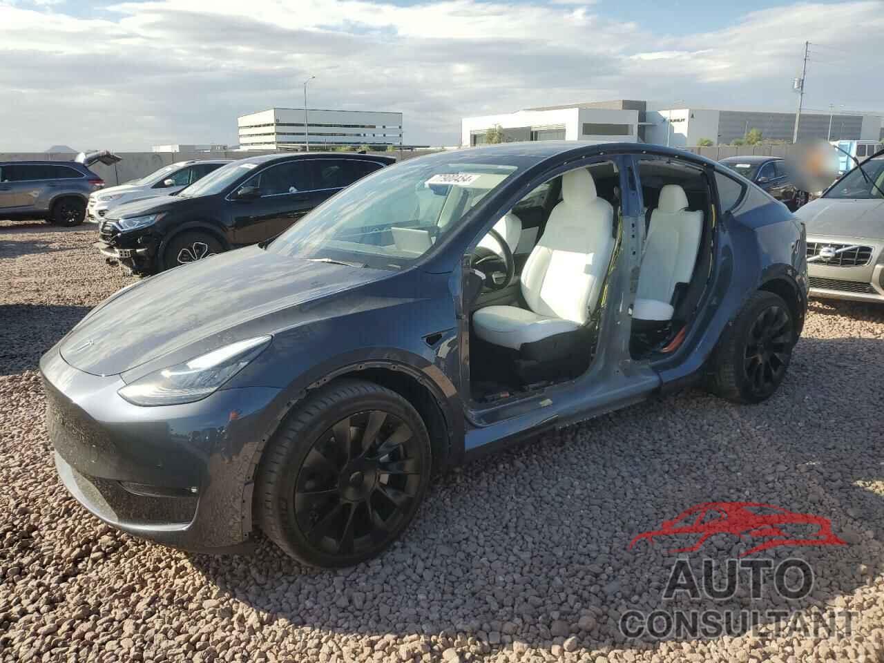 TESLA MODEL Y 2021 - 5YJYGDEE7MF256296