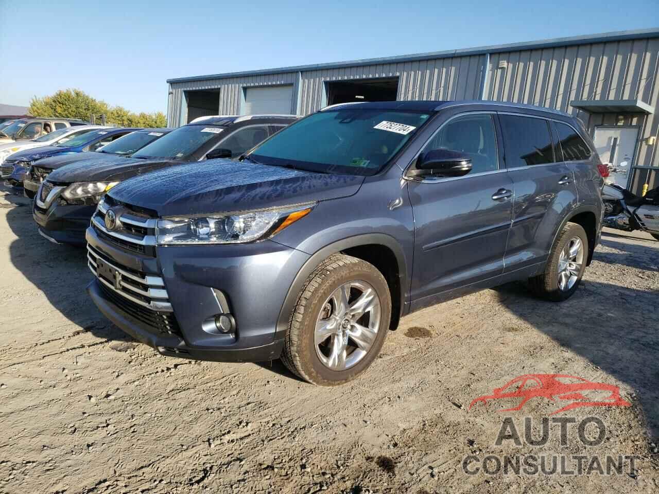 TOYOTA HIGHLANDER 2018 - 5TDDZRFH1JS843521