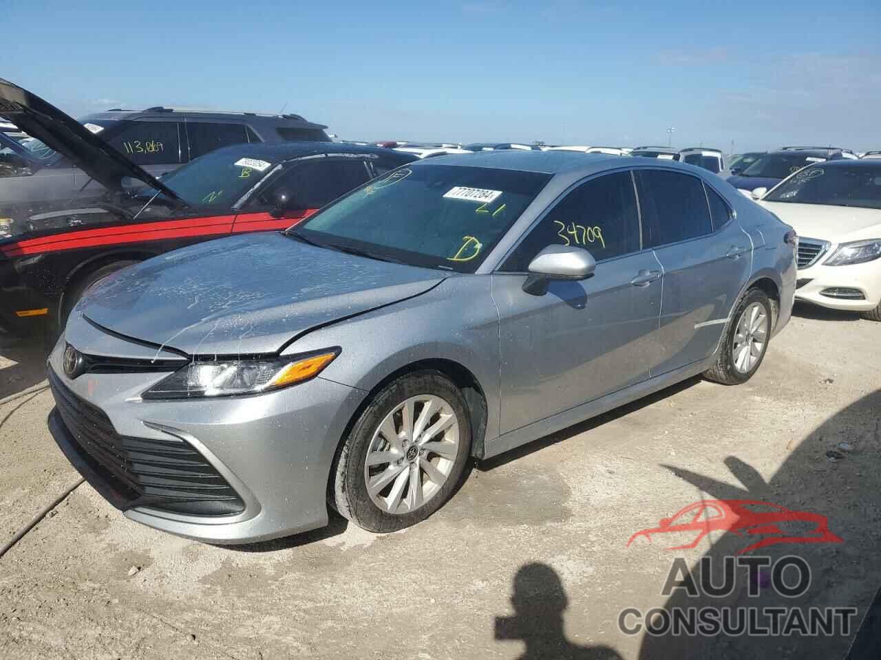 TOYOTA CAMRY 2023 - 4T1C11AK3PU730256