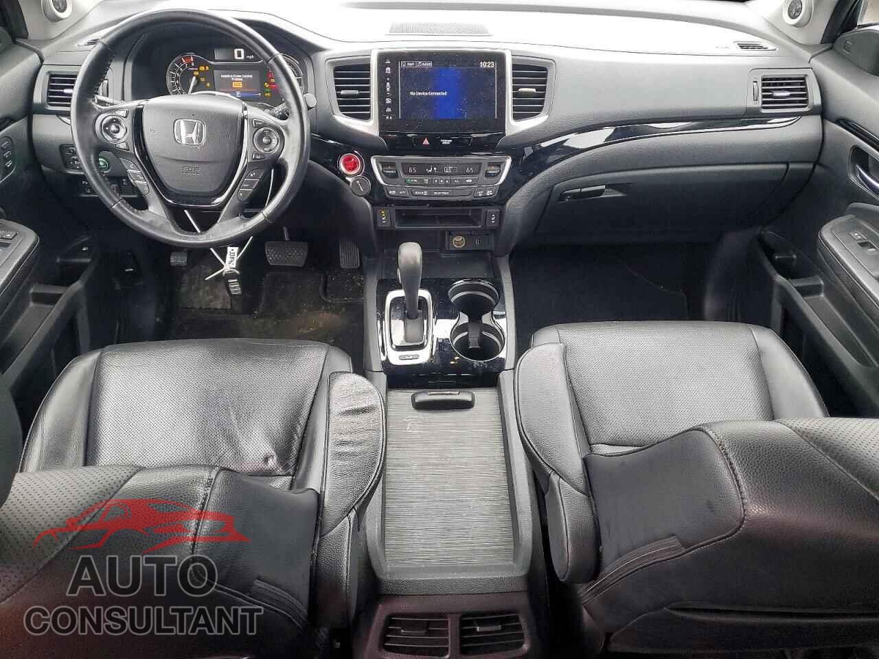 HONDA RIDGELINE 2018 - 5FPYK3F76JB012344