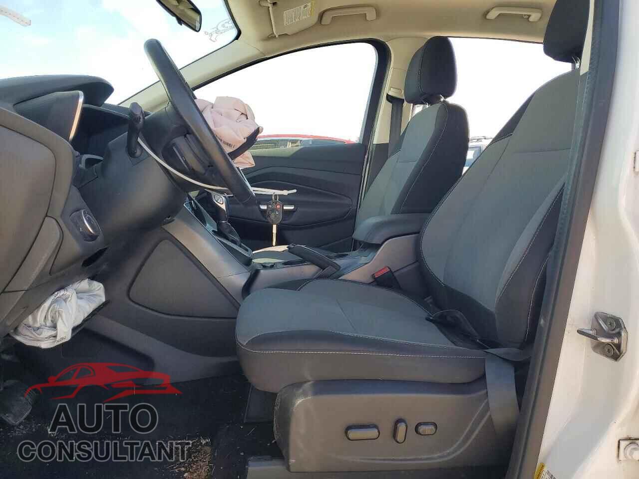 FORD CMAX 2017 - 1FADP5AU4HL117205