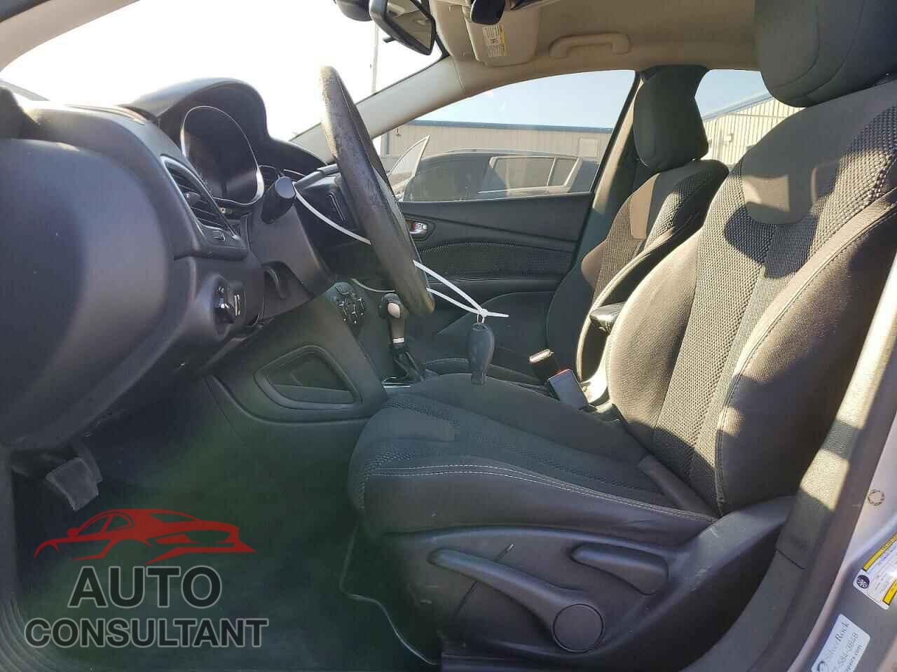 DODGE DART 2015 - 1C3CDFBB3FD275550