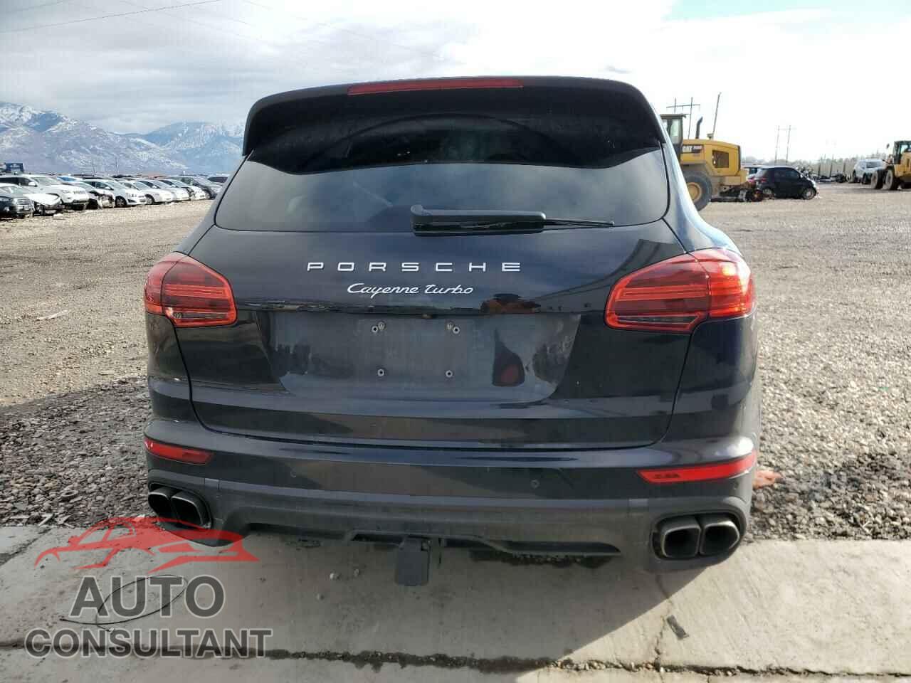 PORSCHE CAYENNE 2015 - WP1AC2A27FLA80538
