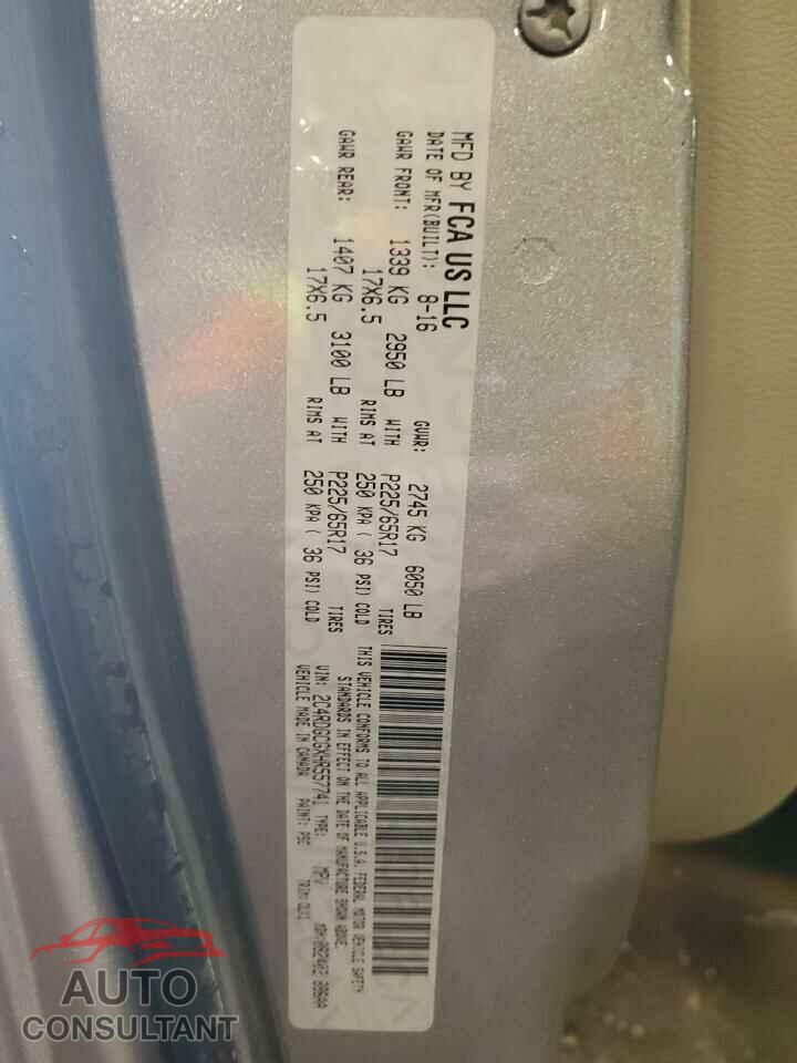 DODGE CARAVAN 2017 - 2C4RDGCGXHR557741