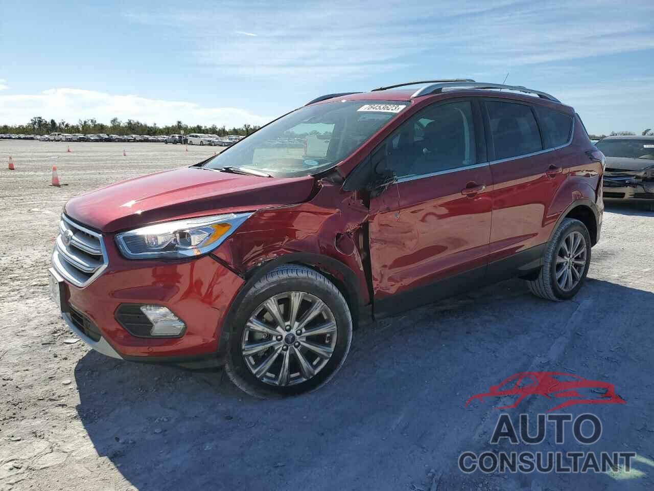 FORD ESCAPE 2018 - 1FMCU9J9XJUC94094