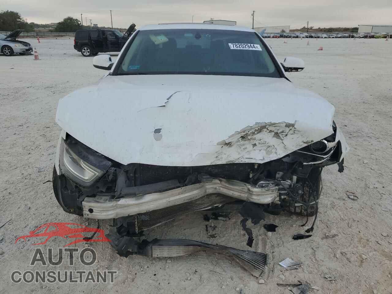 AUDI A4 2014 - WAUEFAFL4EN042612