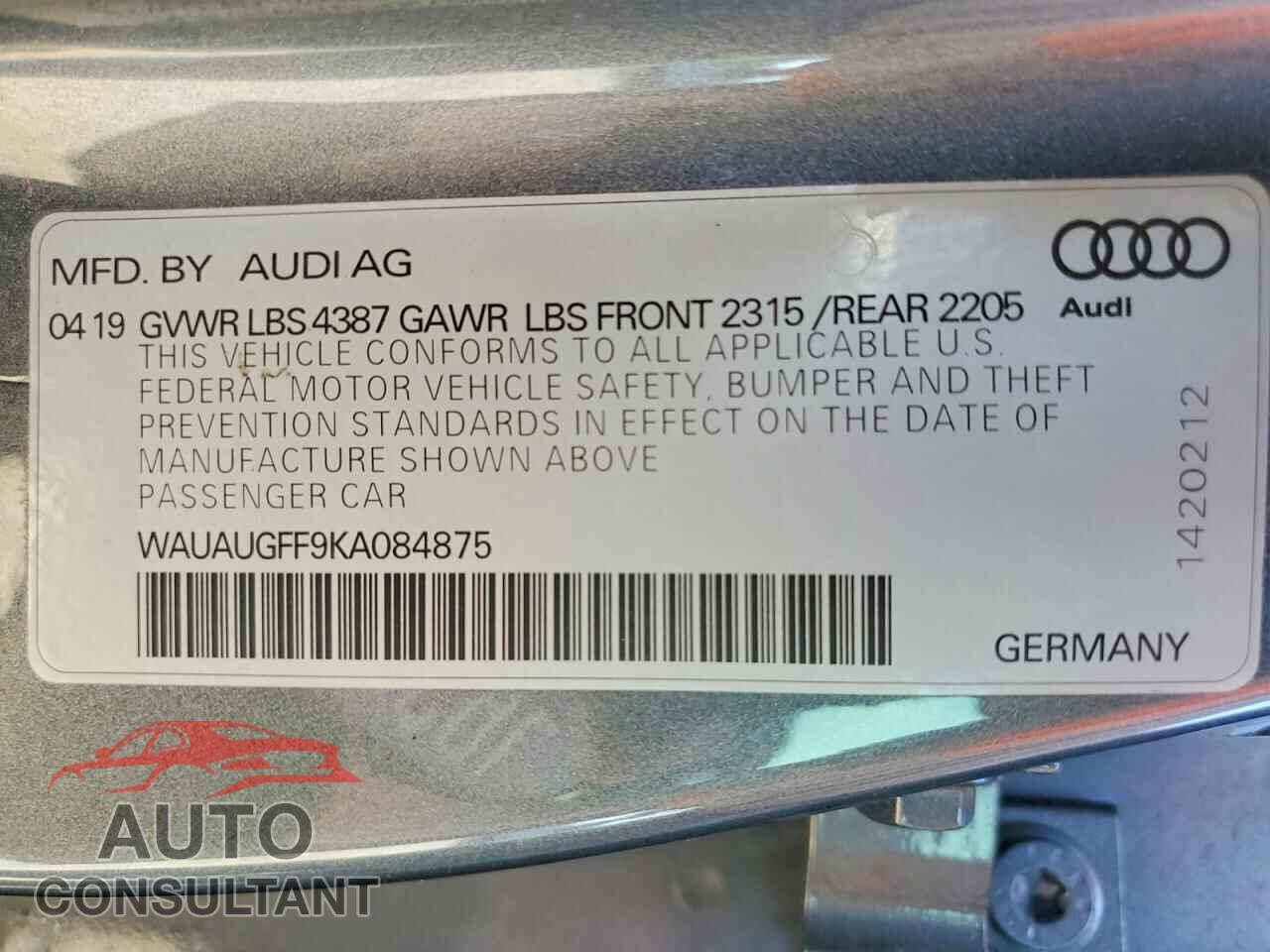 AUDI A3 2019 - WAUAUGFF9KA084875