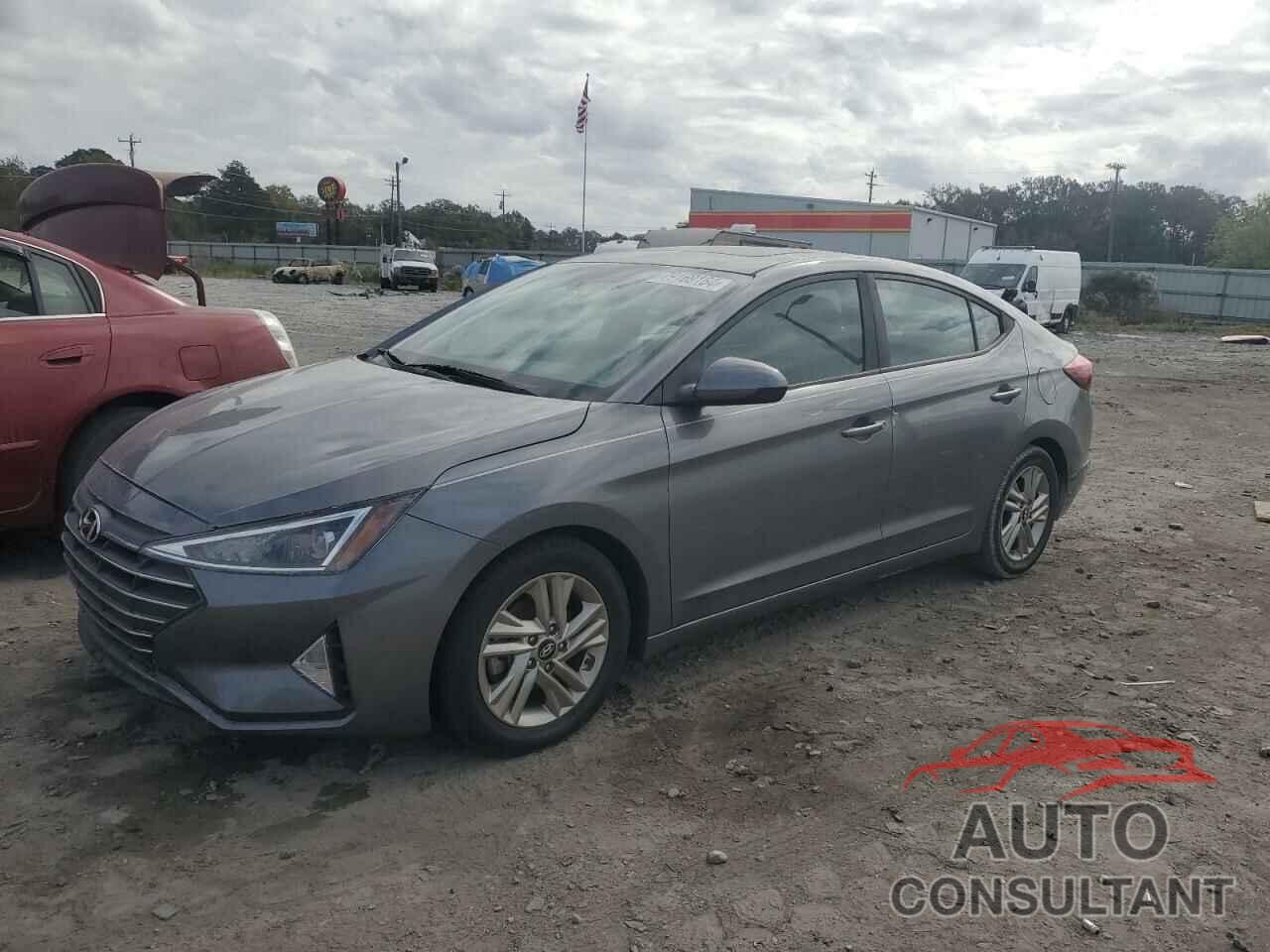 HYUNDAI ELANTRA 2019 - 5NPD84LF1KH447430