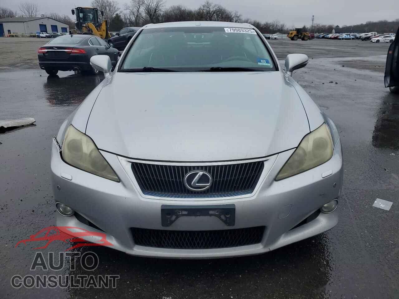 LEXUS IS 250C 2010 - JTHFF2C24A2504251