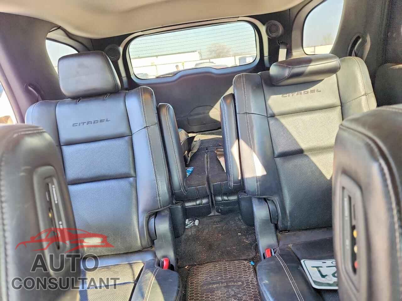 DODGE DURANGO 2015 - 1C4SDJET6FC801609