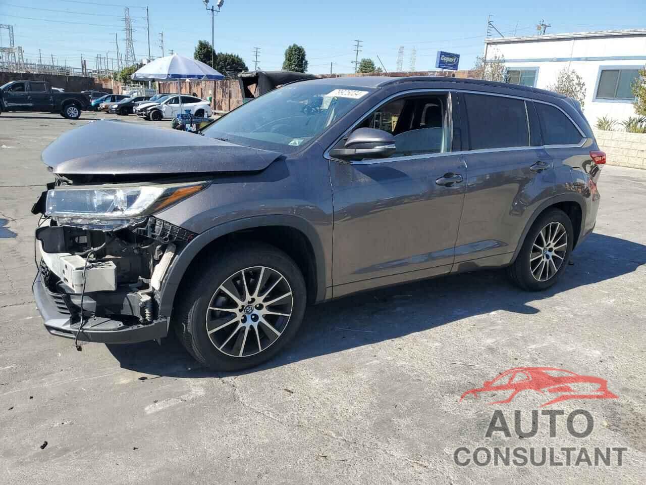 TOYOTA HIGHLANDER 2017 - 5TDKZRFH7HS214329