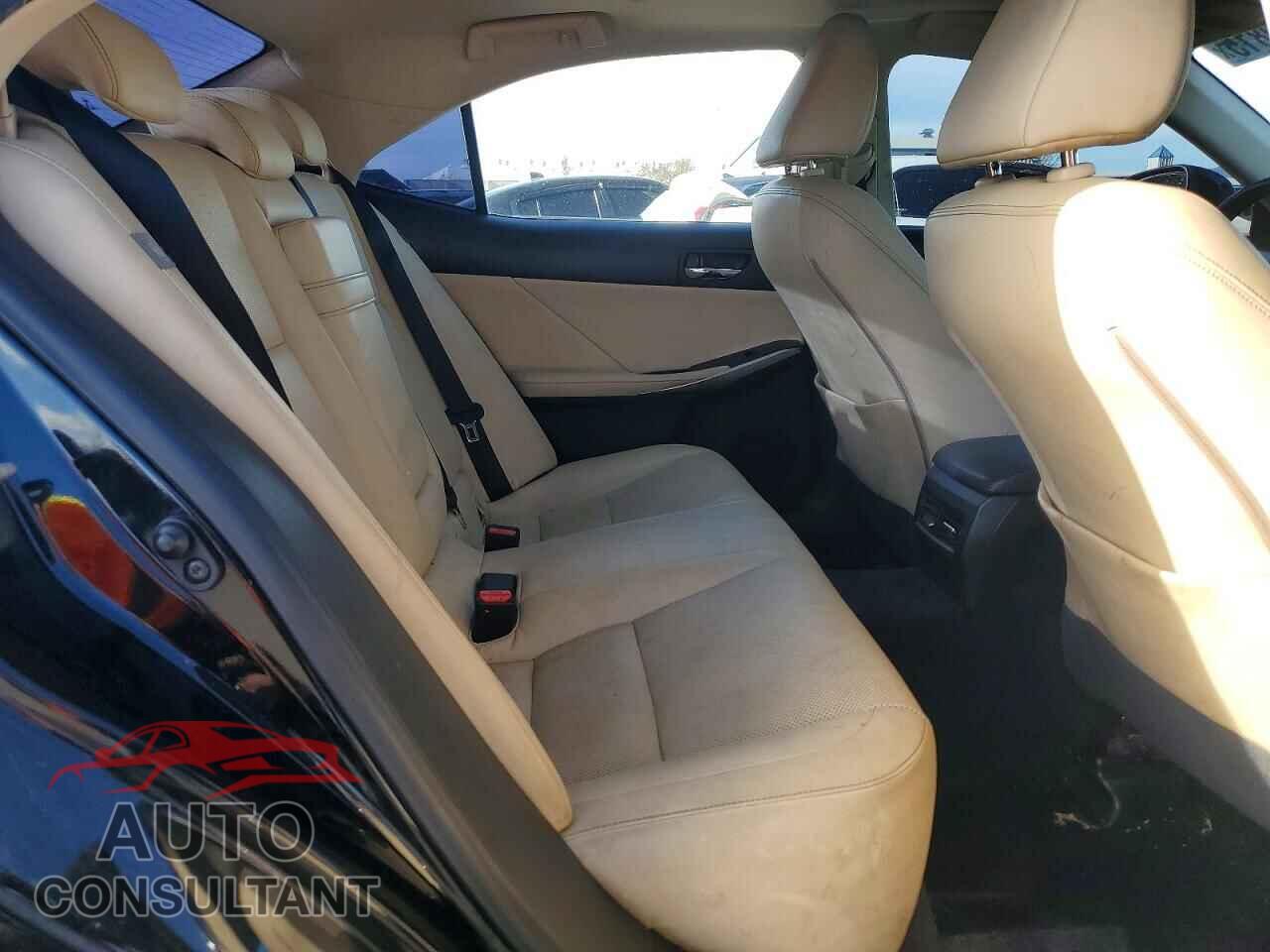 LEXUS IS 2014 - JTHBF1D27E5005939