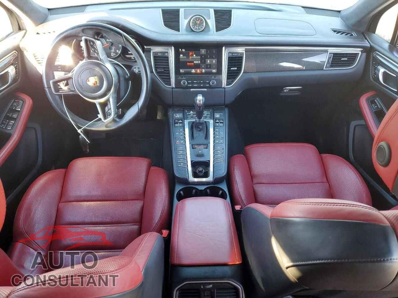 PORSCHE MACAN 2017 - WP1AF2A55HLB62076